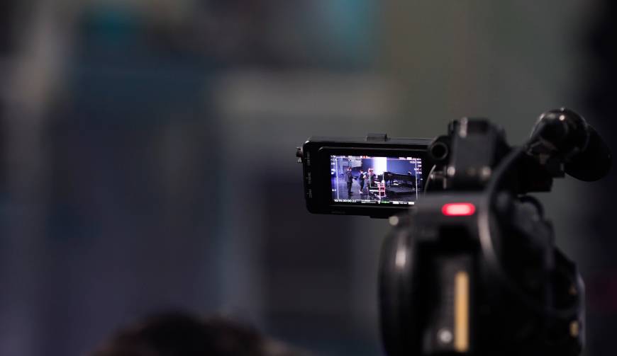 岚山区产品视频拍摄制作：揭秘如何打造令人印象深刻的商业宣传片